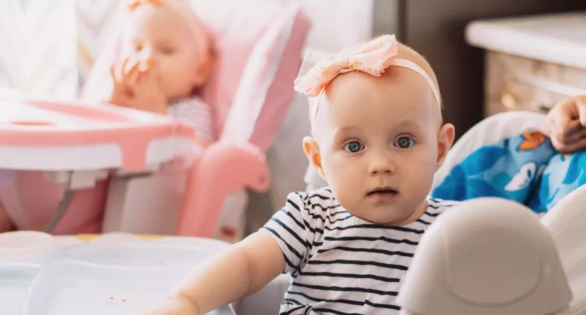 Relation entre la procréation assistée et la grossesse gémellaire