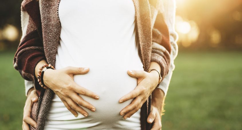 Causas y riesgos del embarazo ectópico
