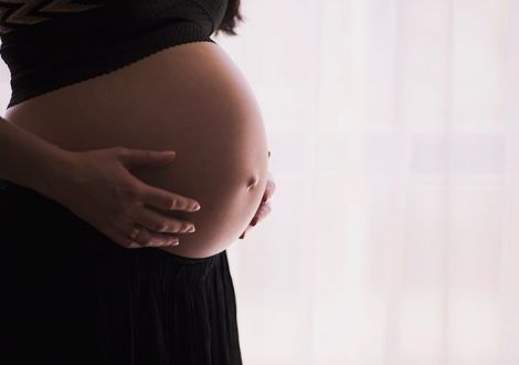 Maternidad a partir de los 35, ¿más riesgos?