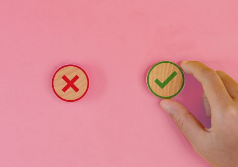 Ergebnisse der Umfrage:  Sind Sie der Meinung, dass die Spende von Eizellen und Sperma in Spanien weiterhin anonym bleiben sollte? 