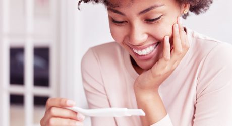 ¿Qué es una prueba prenatal no invasiva? 