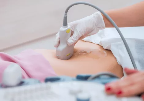 Prima ecografia dopo una FIV o una donazione di ovuli 