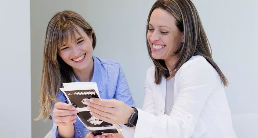 Two mothers, one unique bond: the role of epigenetics in the ROPA method