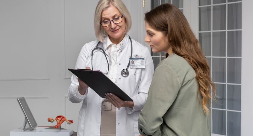 Hyperandrogenismus: ein Schlüsselsymptom von PCOS und sein Zusammenhang mit der Fruchtbarkeit