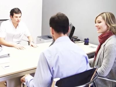Book your appointment with our doctors specialising in assisted reproduction