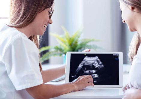 È normale che il mio utero faccia male se sono incinta?
